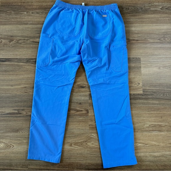 Figs Blue Scrub Set - Picture 16 of 16